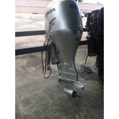 ขายเครื่องยนต์เรือ Honda BF90 4จังหวะ มือสองจากญี่ปุ่น หางยาว-หางสั้น