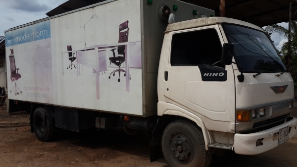 ขาย 6 ล้อ HINO FC2WHLA ซุปเปอร์เสี่ย ปี 38 ตู้แห้ง 3 บาน รถสวยพร้อมใช้