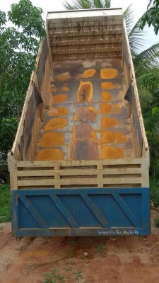 รถอีซูซุ 10 ล้อดั้ม  FXZ  270 แรงม้า. ปี 40  สนใจติดต่อ 081 - 6079515