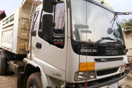 สิบล้อ ISUZU เดกก้า ๒๗๐ ยูโร ทู  รถปี ๔๘ ลดราคาพิเศษ ราคา 1,800,000 บาท.