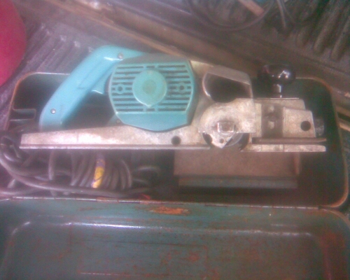 กบ  3  นิ้ว มากีตารุ่น 1100