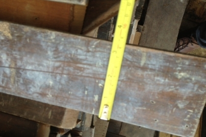 ไม้สักไม้สักเก่าครับสภาพดีมากครับ  หน้า 3 นิ้วกว่า เมตรละ 105  ครับ หน้า 4 นิ้วกว่าเมตรละ 120 บาทครับ พร้อมรางลิ้นครับความยาวอยู่ที่ 2.20  เมตรครับหนาประมาณ 1 นิ้วครับ คุ้มครับราคานี้