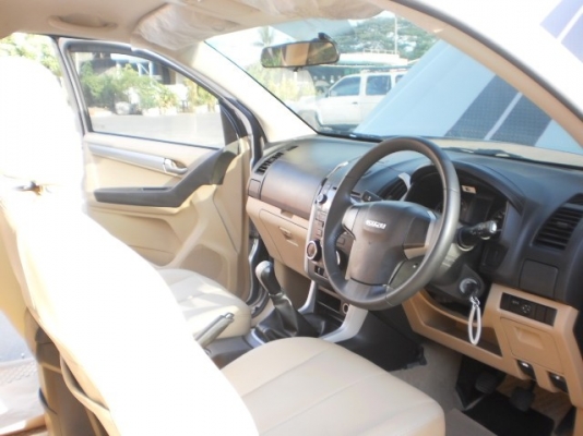 ISUZU 2.5 SLX SPACECAB TURBO โฉม D-MAX (ปี12-ปัจจุบัน) ISUZU 2.5 SLX SPACECAB TURBO โฉม D-MAX (ปี12-ปัจจุบัน)