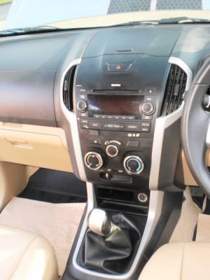 ISUZU 2.5 SLX SPACECAB TURBO โฉม D-MAX (ปี12-ปัจจุบัน) ISUZU 2.5 SLX SPACECAB TURBO โฉม D-MAX (ปี12-ปัจจุบัน)