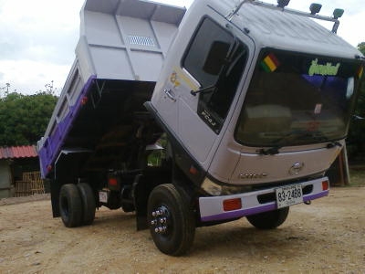 ขอบคุณ TRUCK 2HAND และ พ่อเลี้ยง  ชนะ จ.เชียงราย ที่มือไวใจถึง ส่งรถให้ถึงบ้านเรียบร้อย/ 6ล้อดั้มFC4J 140 แรงปี42 ห้างแท้ สภาพพร้อมใช้งาน 100\%  แอร์ เพาเวอร์ เก๋งสวยครบ เบรคทิฟฟี่ รถใช้งานจริง  ราคาเบาๆ