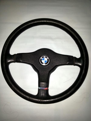 ขายพวงมาลัย M BMW e28