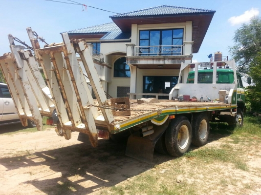 ขายเทรลเลอร์UD 220แรง 2เพลาหางใหญ่เหล็กไอบรีมขึ้นแบคโค200และ320ได้ มีบันไดขึ้นรถเกี่ยว เครื่องดี แคชซีสวย เอกสารพร้อมโอน