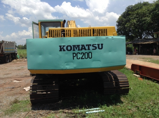 ขายแบคโฮ KOMATSU PC200-3 สภาพพร้อมใช้งาน เอวแน่น แทรคดี เครื่องแน่นทำงานไม่โหลด เอกสารสัญญาซื้อขาย ราคาต่อรองได้อีกครับ