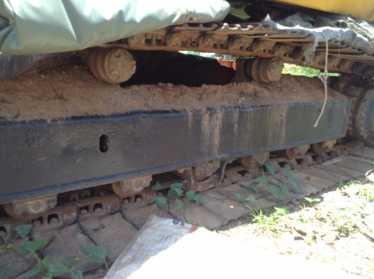 ขายแบคโฮ KOMATSU PC200-3 สภาพพร้อมใช้งาน เอวแน่น แทรคดี เครื่องแน่นทำงานไม่โหลด เอกสารสัญญาซื้อขาย ราคาต่อรองได้อีกครับ