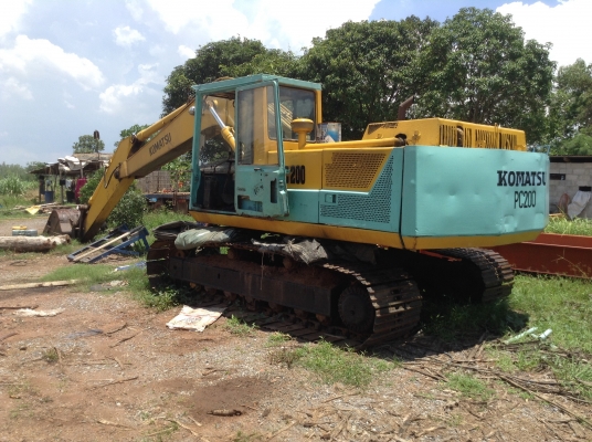 ขายแบคโฮ KOMATSU PC200-3 สภาพพร้อมใช้งาน เอวแน่น แทรคดี เครื่องแน่นทำงานไม่โหลด เอกสารสัญญาซื้อขาย ราคาต่อรองได้อีกครับ