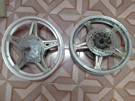 ขายล้อดาว Honda DID Japan 18&times;1.85