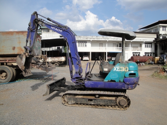 แบคโฮฮิตาชิ EX30 พร้อมใช้ ราคา340000