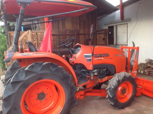 ปัญญาแทรคเตอร์มาแล้ว... คูโบต้า L3608 พร้อมใบมีดคานล่างFD163F ผาน6x22ตราช้าง ทำงาน 1057ชม. จัดส่ง อ.สากเหล็ก จ.พิจิตร