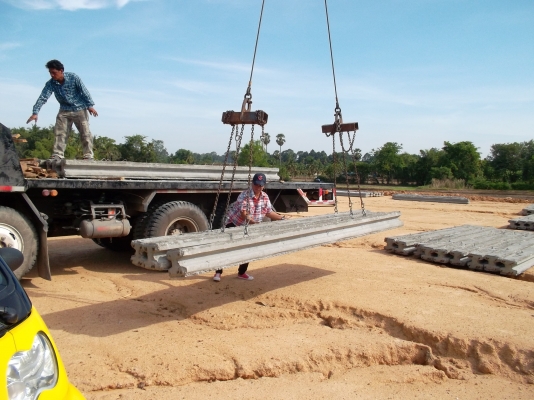 ขายเครนทาดาโน่ 4 ตัน สภาพพร้อมใช้ ขายเครนทาดาโน่ 4 ตัน สภาพพร้อมใช้