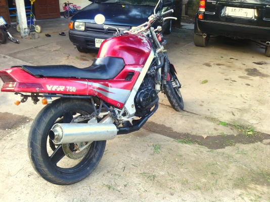 ขาย HONDA VFR 750 เครื่องดี ขาย HONDA VFR 750 เครื่องดี