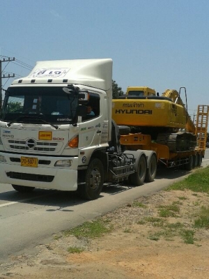 ให้เช่ารถเทรลเลอร์ โลเบส 2เพลา 3เพลา วิ่งทั่วประเทศ ราคาถูก สนใจติดต่อ 0806707927  ,LINE ID  0806707927