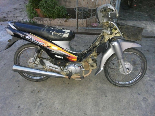 ขายคันละ 4,500บาท มีเล่มเอกสารพร้อมชุดโอน ตามสภาพเลยคับ เครื่องติด เครื่องเงียบ 084-3545593 อยุ่ จ.นนทบุรี แถวบางใหญ่