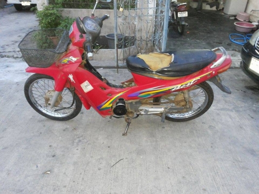 ขายคันละ 4,500บาท มีเล่มเอกสารพร้อมชุดโอน ตามสภาพเลยคับ เครื่องติด เครื่องเงียบ 084-3545593 อยุ่ จ.นนทบุรี แถวบางใหญ่