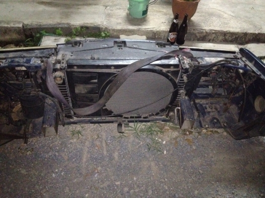 ขายหน้าตัดศอก Volvo 740 หน้าแว่น