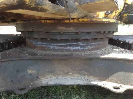 ขายแบคโฮ KOBE SK200 Mark 3 เก๋งเทา รถใช้งานอยู่ทุกวัน เอกสารเล่มทะเบียนพร้อม เครื่องดี ปั้มแรง ทำงานไม่โหลด กระบอกไฮดรอริคไม่มีเยิ้ม แทรคดี เอวแน่น ราคาต่อรองได้