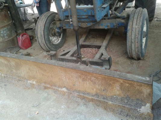 ***ขายแล้วครับขอบคุณ Truck2hand ขายรถไถเพลาเดียว FORD 6600 T3 ตัวเต็ม เครื่องเดิมปั้มเดิม ไอดีกลม เครื่องแน่น ปั้มดี แรง ทำงานดี ระบบไฮฯดีไม่แตก สีสันเดิมๆ ซีดบ้าง พร้อมอุปกรณ์ 3 ชิ้น ใบดัน หาง3 หาง 7 สภาพดี พร้อมใช้ พร้อมลุยงาน เอกสารเล่มทะเบียนครบ ราคา ***ขายแล้วครับขอบคุณ Truck2hand ขายรถไถเพลาเดียว FORD 6600 T3 ตัวเต็ม เครื่องเดิมปั้มเดิม ไอดีกลม เครื่องแน่น ปั้มดี แรง ทำงานดี ระบบไฮฯดีไม่แตก สีสันเดิมๆ ซีดบ้าง พร้อมอุปกรณ์ 3 ชิ้น ใบดัน หาง3 หาง 7 สภาพดี พร้อมใช้ พร้อมลุยงาน เอกสารเล่มทะเบียนครบ ราคา