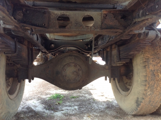 ขายรถน้ำ 6 ล้อหัวยาว  เครื่อง DA120 125 แรงม้า ปั้มเกียร์ฝากใช้งานได้ ทะเบียนเต็มพร้อมโอน ราคาคุยกันได้