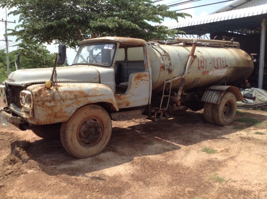 ขายรถน้ำ 6 ล้อหัวยาว  เครื่อง DA120 125 แรงม้า ปั้มเกียร์ฝากใช้งานได้ ทะเบียนเต็มพร้อมโอน ราคาคุยกันได้