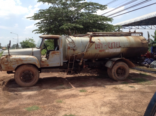 ขายรถน้ำ 6 ล้อหัวยาว  เครื่อง DA120 125 แรงม้า ปั้มเกียร์ฝากใช้งานได้ ทะเบียนเต็มพร้อมโอน ราคาคุยกันได้