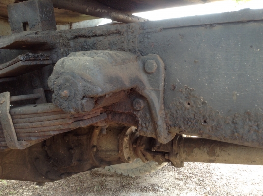 ขายรถน้ำ 6 ล้อหัวยาว  เครื่อง DA120 125 แรงม้า ปั้มเกียร์ฝากใช้งานได้ ทะเบียนเต็มพร้อมโอน ราคาคุยกันได้