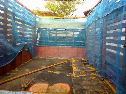 **385,000 บ.ต่อรอง**ขาย6ล้อ115 ตัวแรก ISUZU 115 โค้ด46 ห้างแท้ปี32 เครื่องเดิมเกียร์เดิม 4BD1 115 เกียร์สั้นสาย เครื่องแน่นดี แรงดี ไม่เยิ้ม ช่วงล่างคานหน้าเดิม5น็อต เฟืองท้ายF คัสซีดีไม่ปะไม่ดาม กระบะพื้นเหล็กคอกไม้ สภาพดี พื้นดี ข้างสวยไม่ผุ หัวเก๋งสวยภ **385,000 บ.ต่อรอง**ขาย6ล้อ115 ตัวแรก ISUZU 115 โค้ด46 ห้างแท้ปี32 เครื่องเดิมเกียร์เดิม 4BD1 115 เกียร์สั้นสาย เครื่องแน่นดี แรงดี ไม่เยิ้ม ช่วงล่างคานหน้าเดิม5น็อต เฟืองท้ายF คัสซีดีไม่ปะไม่ดาม กระบะพื้นเหล็กคอกไม้ สภาพดี พื้นดี ข้างสวยไม่ผุ หัวเก๋งสวยภ