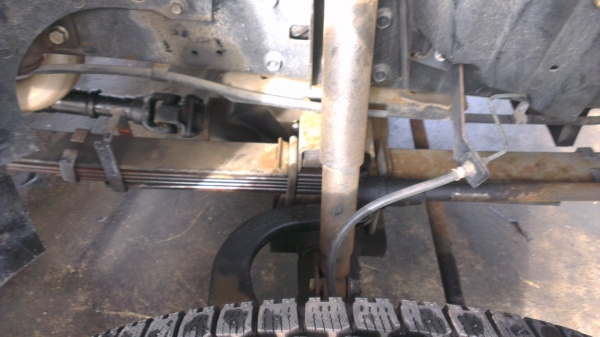 รถบรรทุกพร้อมเครื่องปั่นไฟในตัว 80 kva สภาพเกือบ100\%  ใช้มา 400hrs