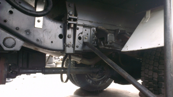 รถบรรทุกพร้อมเครื่องปั่นไฟในตัว 80 kva สภาพเกือบ100\%  ใช้มา 400hrs