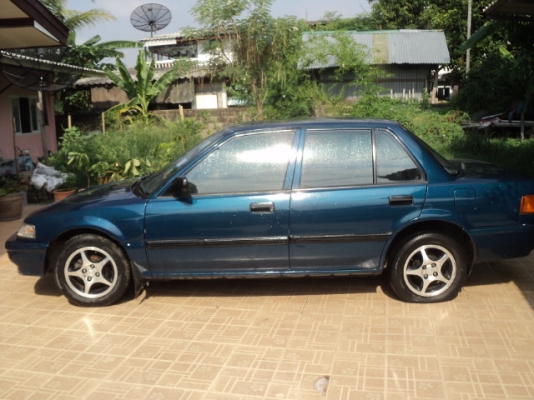 ขาย HONDA ซีวิค ท้ายแดง ทะเบียนพร้อมโอน 35000 บาท