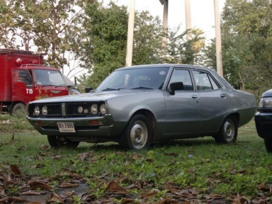 รถจ่ายกับข้าว Datsun skyline c110 180k