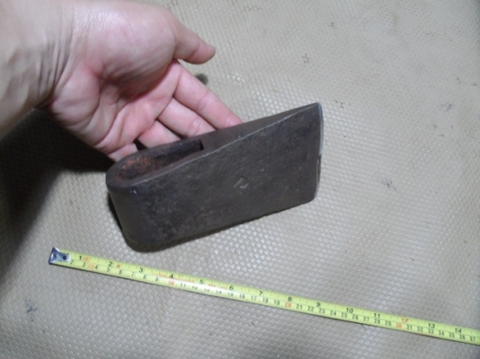 ขวาน งานเก่า ใหญ่ๆ หนักๆ