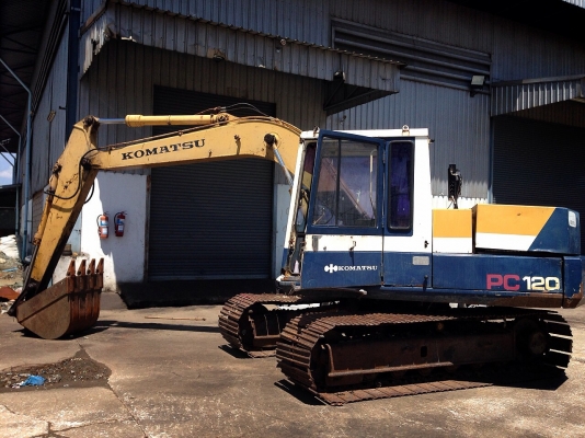 ขายKomatsu 120-3 รถพร้อมใช้