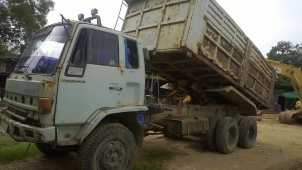 10ล้อดั้ม2เพลา ISUZU FVZ32MZP R 195แรง รถห้างแท้ ขายตามสภาพ...ไม่มีเล่ม..