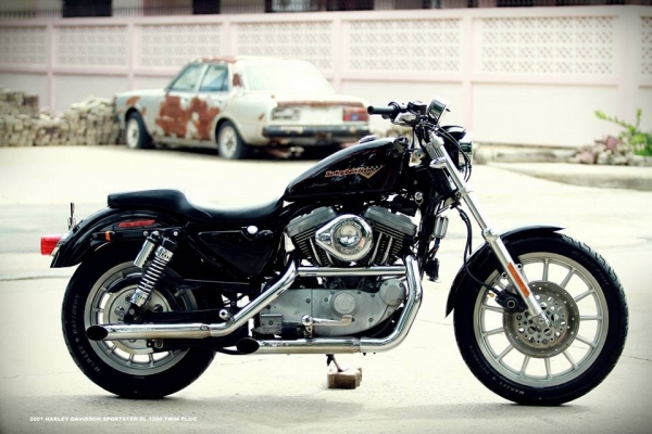 ขาย Harley Davidson sportster 1200 ปี 2001 อินวอย สพม แท้ ของแต่งเยอะตามรูป มีของเดิมให้ 330000 โทร  0811160919