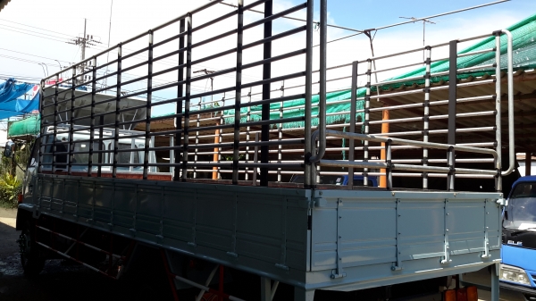 6 ล้อใหญ่  ISUZU  Super Rocky  FTR 195 แรงม้า *ยาว 6.50 ม.*  รถสวยเดิม+สวยจริง *รถห้างแท้*  เอกสารพร้อมโอน