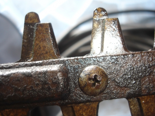 ขายเครื่องตัดแต่งพุ่มไม้ makita muh 353