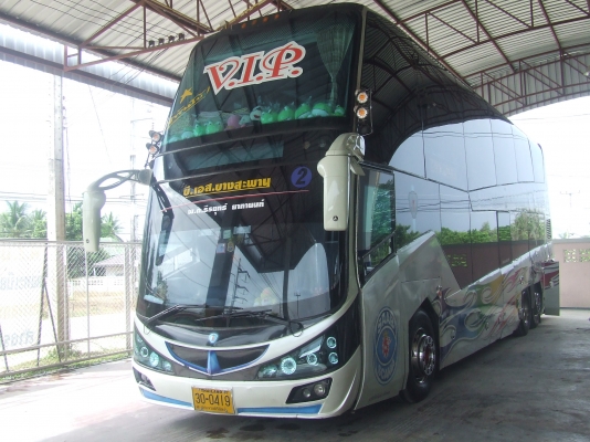 ขายรถบัส 2 ชั้น 8 ล้อ