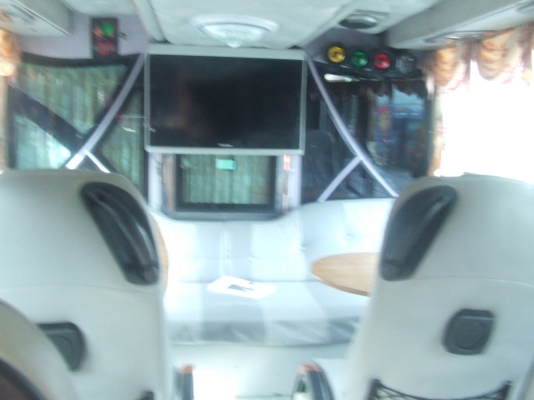 ขายรถบัส 2 ชั้น 8 ล้อ