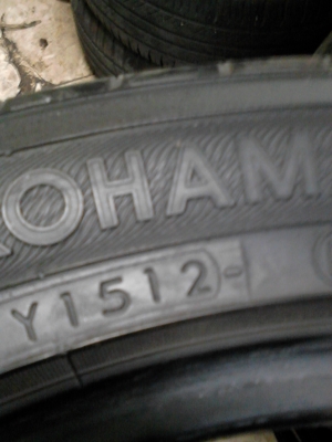 205/50R16  YOKOHAMA ADVANCE db decibel  มีชุด 4 เส้น TEL.081-427-3941