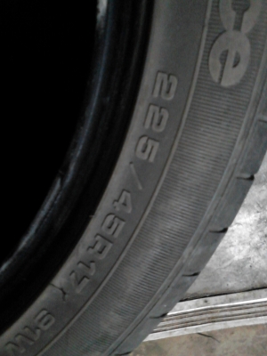 225/45R17 GOODYEAR EXCELLENCE ชุด 4 เส้น ปี2012 TEL.081-427-3941