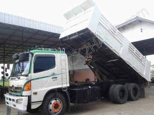 รถบรรทุก 10 ล้อดั๊มพ์  ยี่ห้อ HINO MEGA 260 แรงม้า