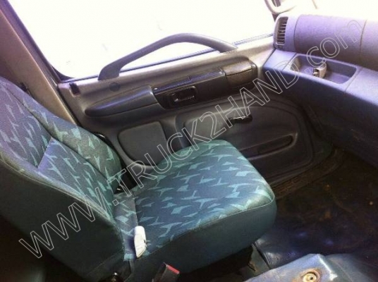 รถบรรทุก 10 ล้อดั๊มพ์  ยี่ห้อ HINO MEGA 260 แรงม้า