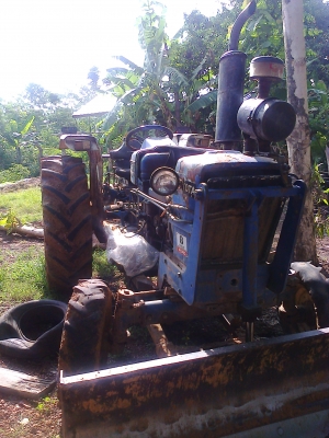 ขายรถไถฟอร์ด 5500 ขายรถไถฟอร์ด 5500