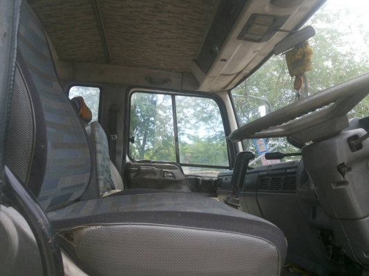 ขายรถหัวลากพร้อมหางบรรทุกรถแบคโค ขายรถหัวลากพร้อมหางบรรทุกรถแบคโค