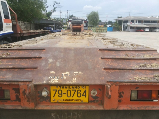 ขายรถหัวลากพร้อมหางบรรทุกรถแบคโค ขายรถหัวลากพร้อมหางบรรทุกรถแบคโค