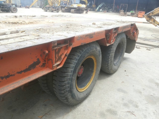 ขายรถหัวลากพร้อมหางบรรทุกรถแบคโค